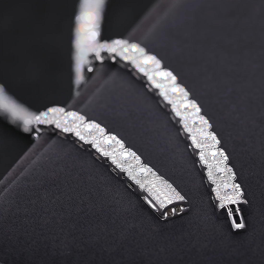 Exquisite VVS Moissanite High Quality White Gold Color Waterproof