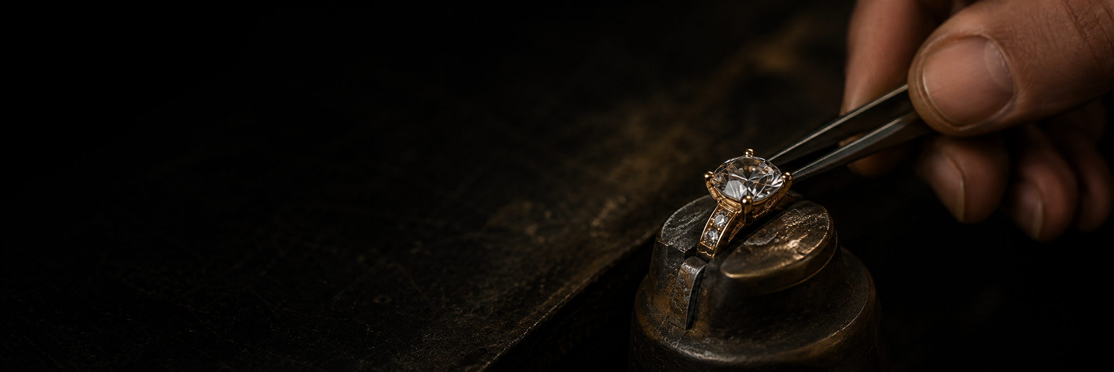 Custom jewellery design service